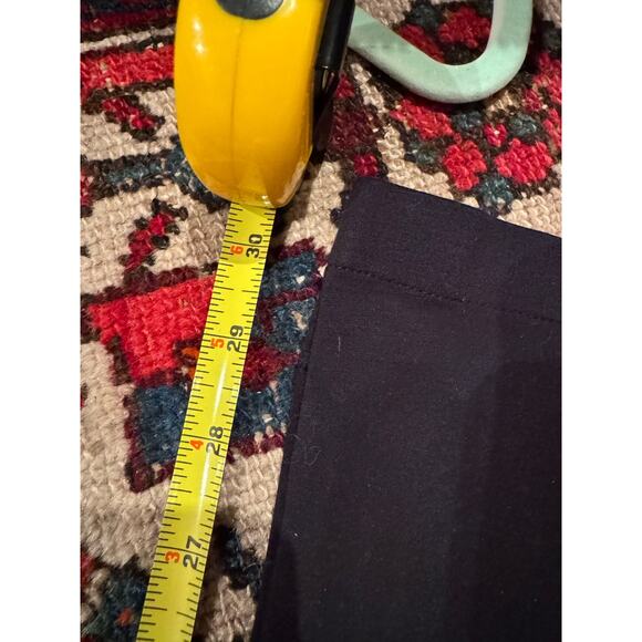 Title Nine Pointe Knit Straight Leg Black Pants,
Missing Button. Size 4 - Picture 8 of 10